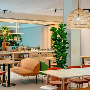 https://kyriad-marseille-centre-rabatau.fr-provencehotel.com